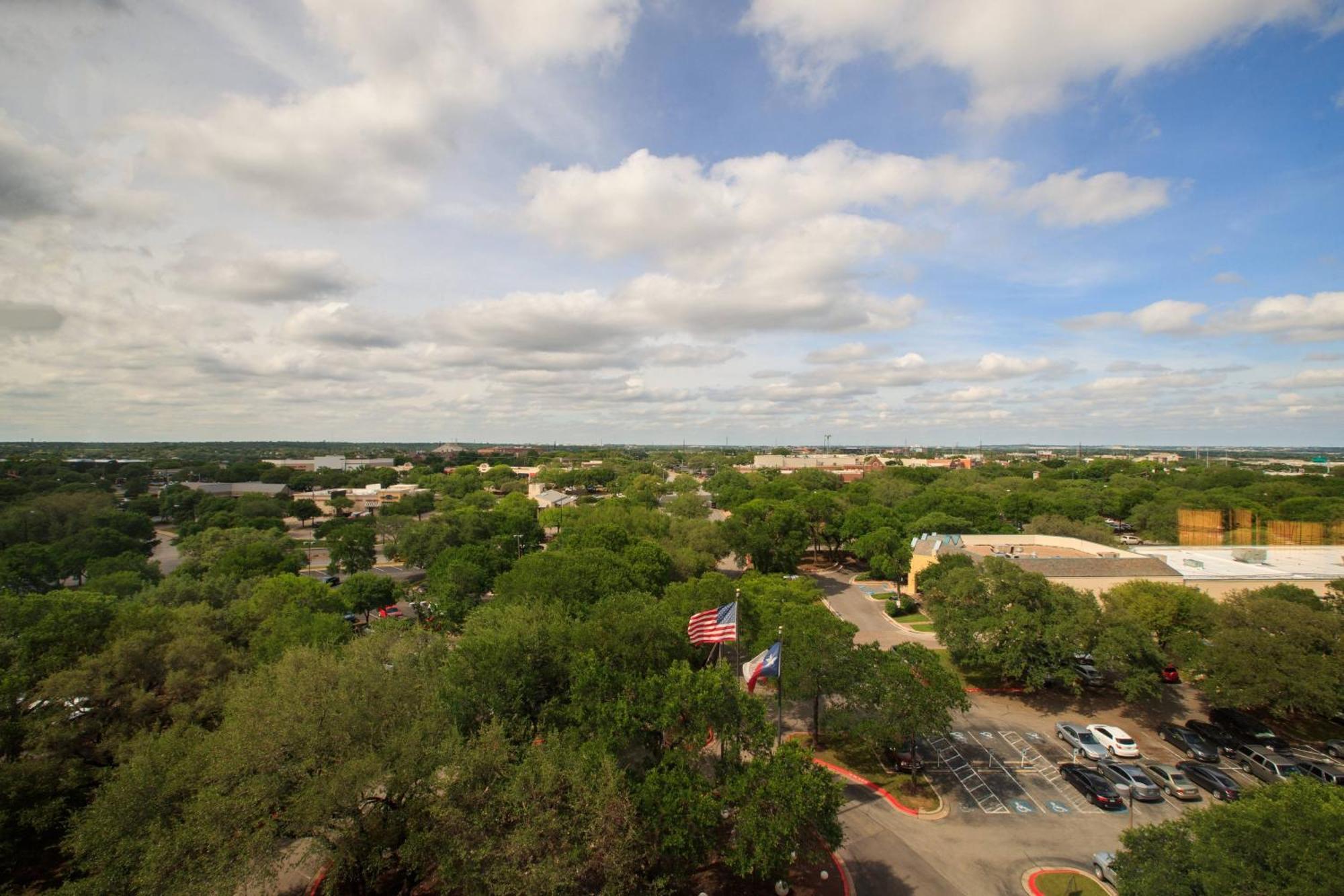 Renaissance Austin Hotel Екстер'єр фото