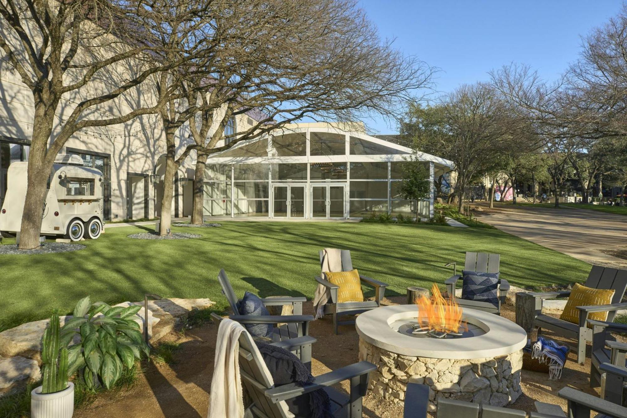 Renaissance Austin Hotel Екстер'єр фото