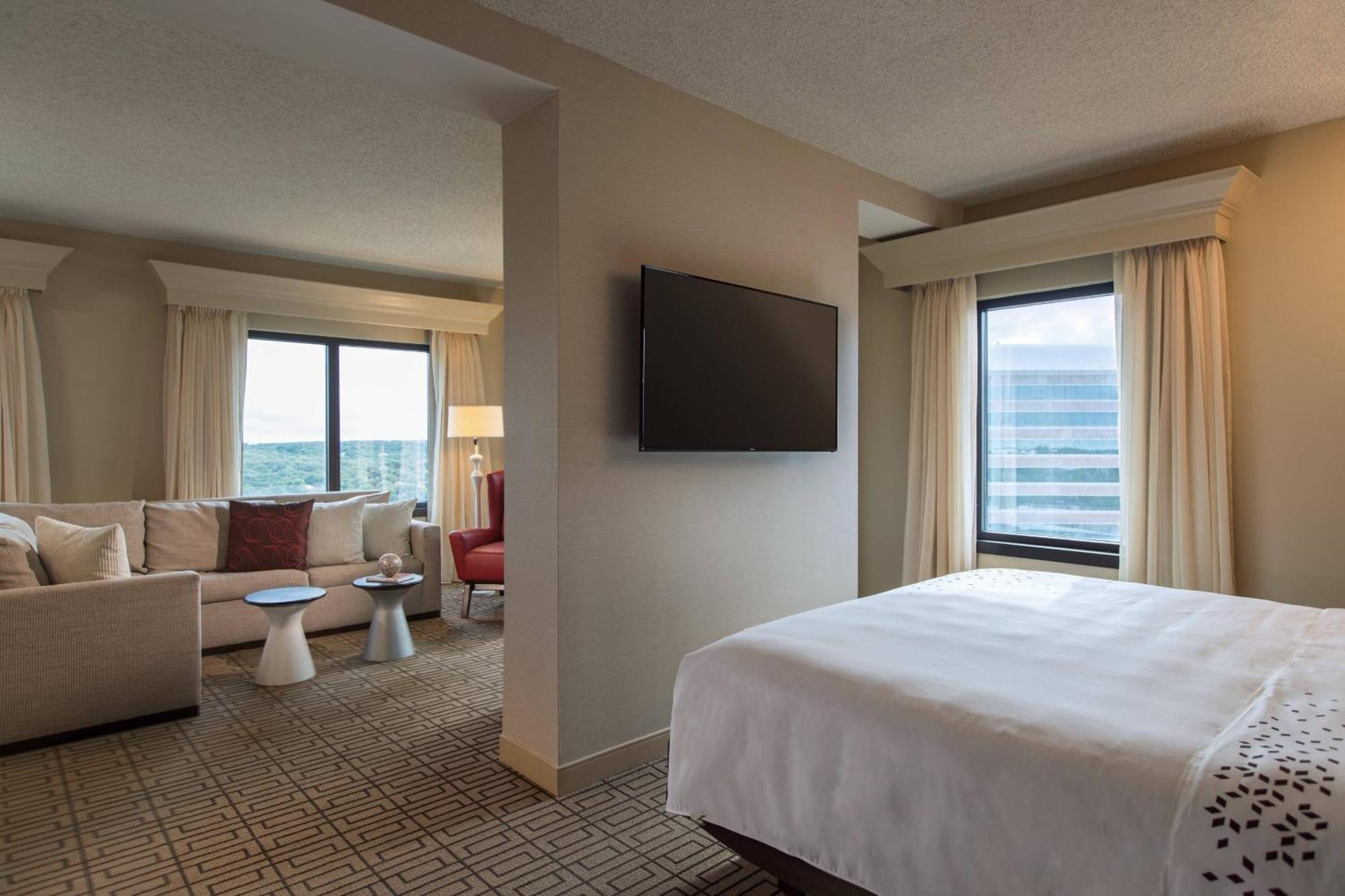 Renaissance Austin Hotel Екстер'єр фото