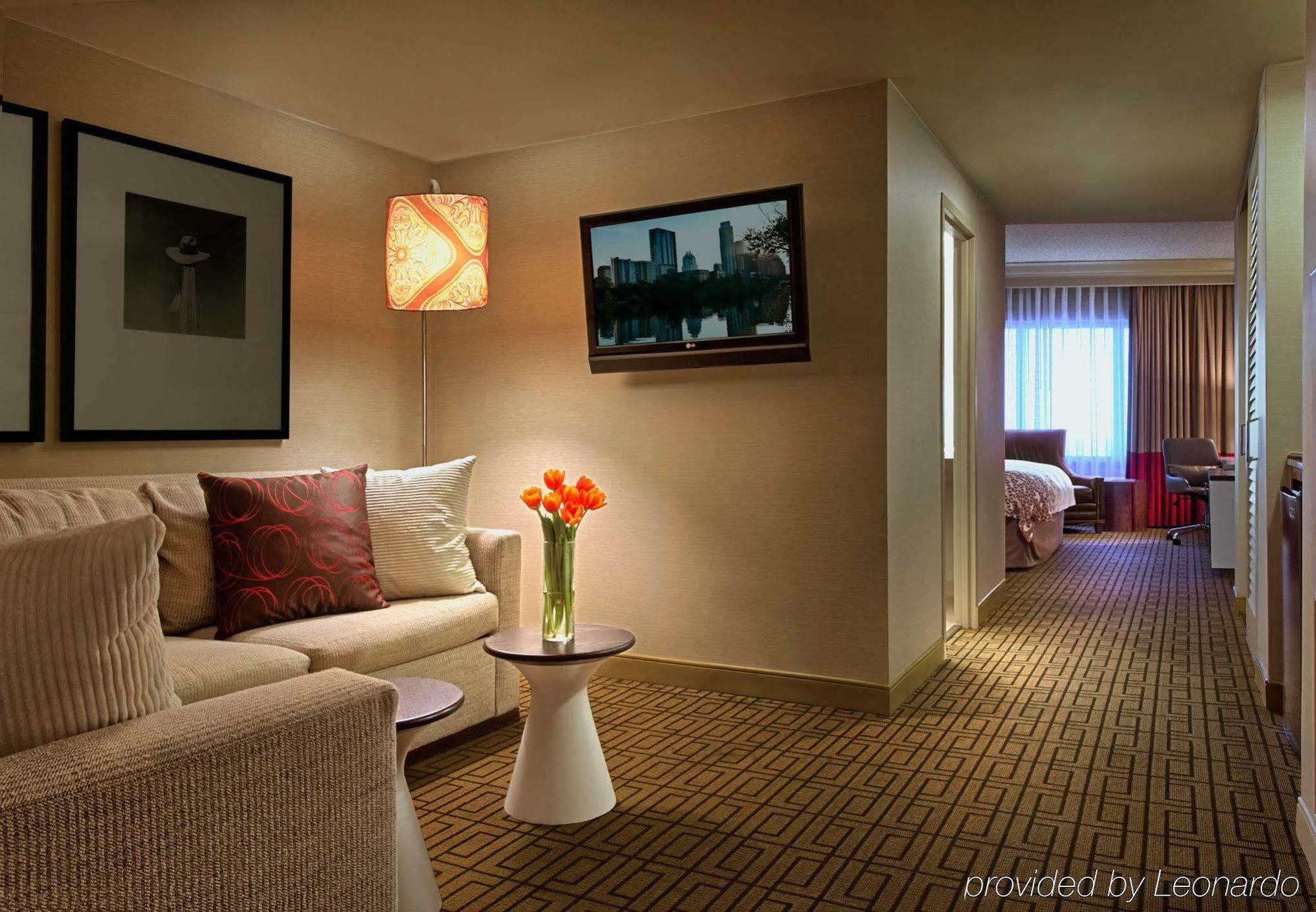 Renaissance Austin Hotel Екстер'єр фото